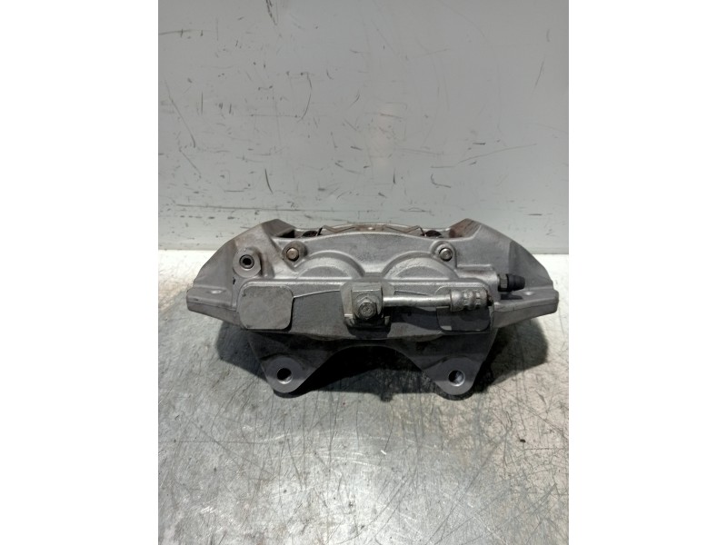 Recambio de pinza freno delantera izquierda para tesla model 3 referencia OEM IAM 104462100E  