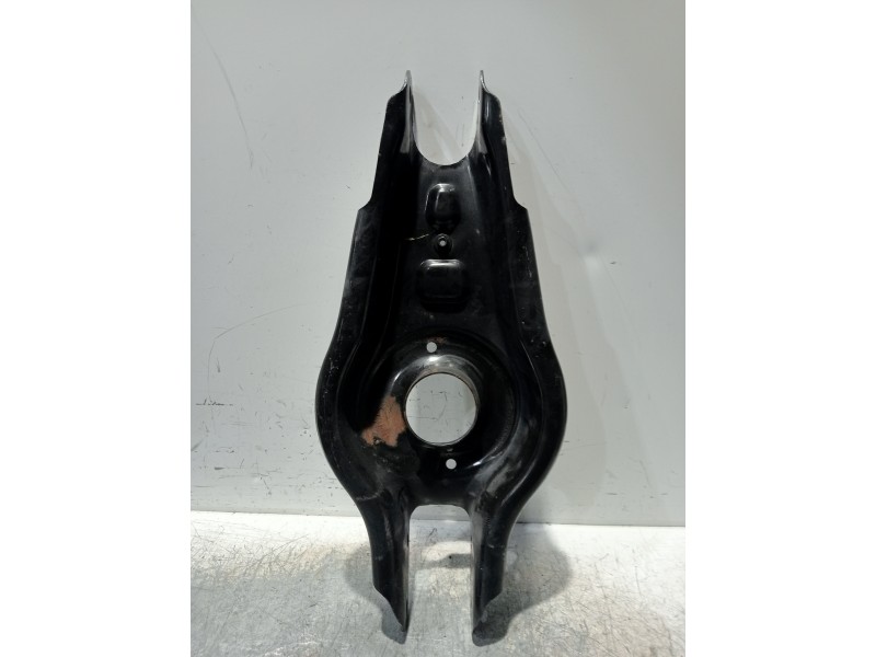 Recambio de brazo suspension inferior trasero izquierdo para tesla model 3 referencia OEM IAM 104445100F  