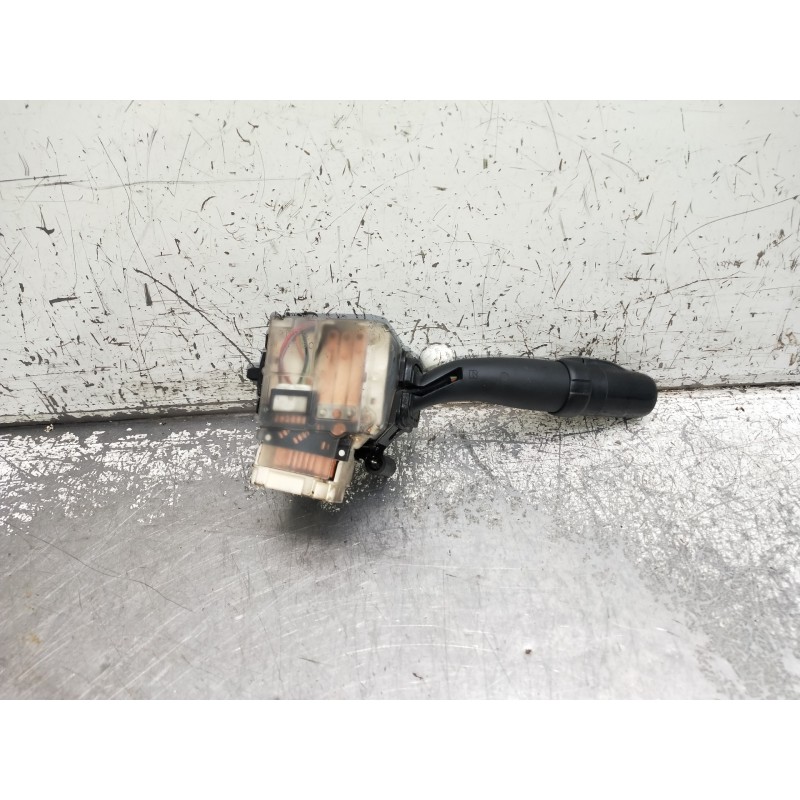 Recambio de mando luces para toyota corolla verso (r1) 2.0 d-4d luna referencia OEM IAM   