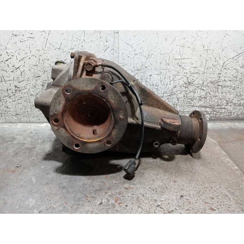 Recambio de diferencial trasero para mitsubishi montero (v60/v70) 3.2 di-d intense (3-ptas.) referencia OEM IAM   