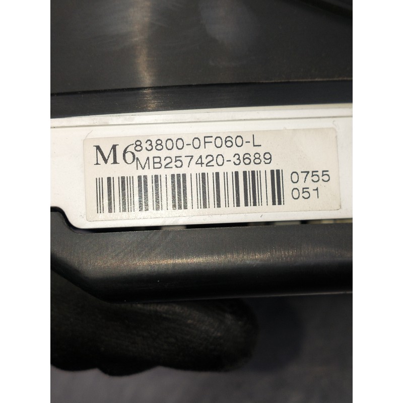 Recambio de cuadro instrumentos para toyota corolla verso (r1) 2.0 d-4d luna referencia OEM IAM 838000F060L MB2574203689 