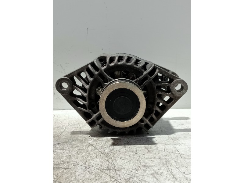 Recambio de alternador para alfa romeo gt (125) 1.9 jtd 16v m-jet impression (10.2006) referencia OEM IAM 63321826 46782213 