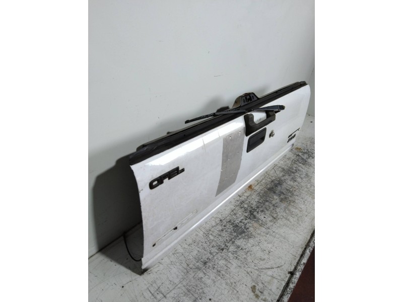 Recambio de porton trasero para opel frontera a 2.3 turbodiesel referencia OEM IAM   INFERIOR