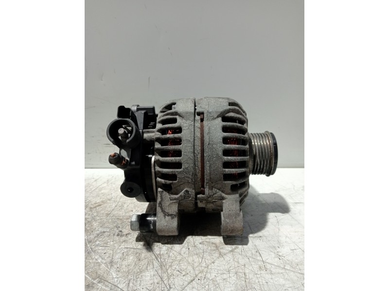 Recambio de alternador para peugeot 308 confort referencia OEM IAM 9646321880 0124525035 
