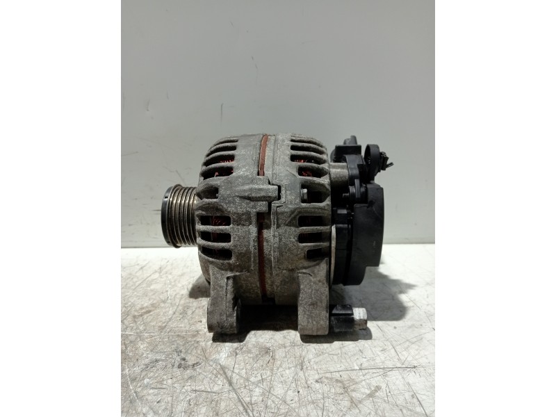 Recambio de alternador para peugeot 308 confort referencia OEM IAM 9646321880 0124525035 