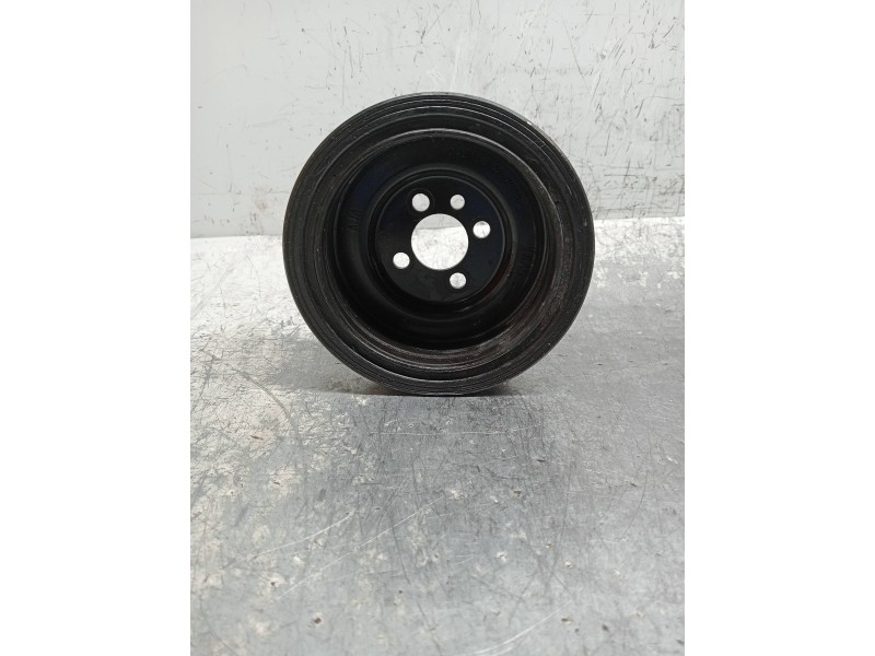 Recambio de polea cigueñal para audi a4 avant (8w5) advanced edition referencia OEM IAM 04L105243  