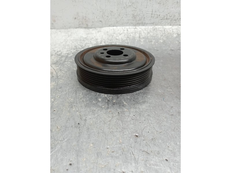Recambio de polea cigueñal para audi a4 avant (8w5) advanced edition referencia OEM IAM 04L105243  