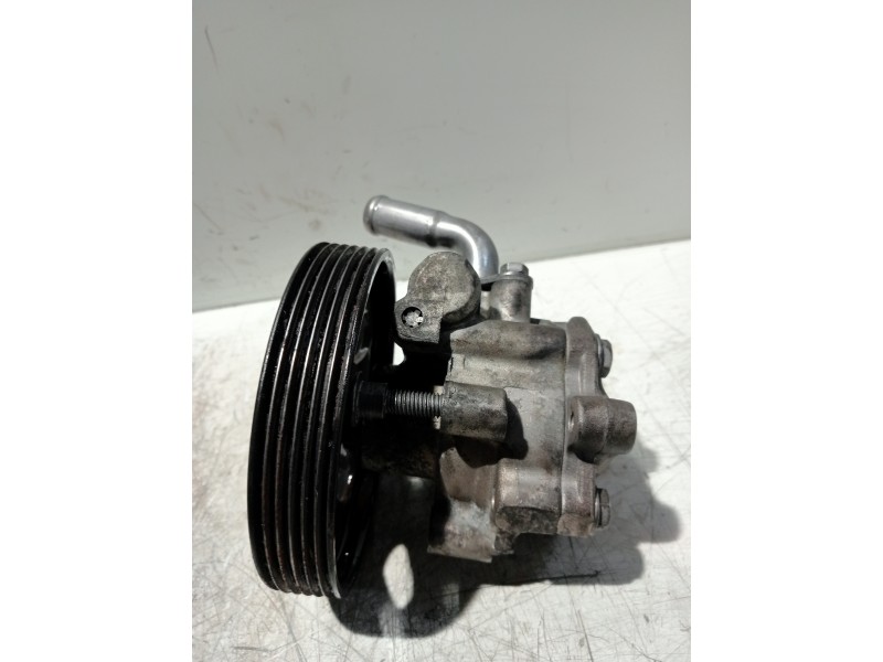 Recambio de bomba direccion para citroen berlingo referencia OEM IAM 2S6C3A696DD  