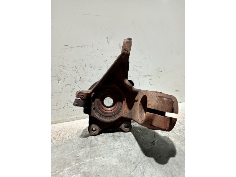 Recambio de mangueta delantera izquierda para citroen berlingo referencia OEM IAM   