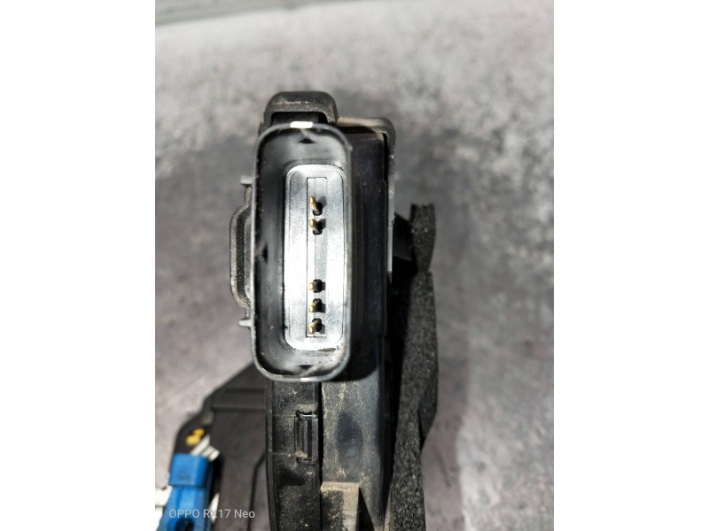 Recambio de motor cierre centralizado trasero derecho para kia optima vision referencia OEM IAM 81420D420GAH  4P