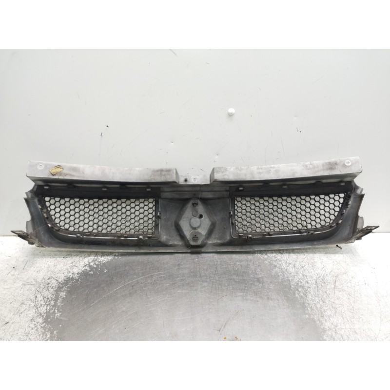 Recambio de rejilla delantera para renault trafic caja cerrada (ab 4.01) l1h1 caja cerrada, corto referencia OEM IAM   