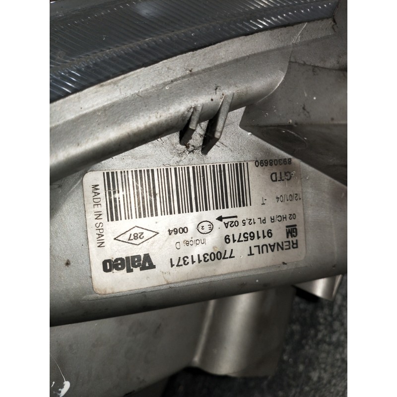 Recambio de faro izquierdo para renault trafic caja cerrada (ab 4.01) l1h1 caja cerrada, corto referencia OEM IAM 7700311371  