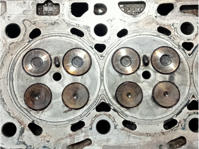 Recambio de culata para citroen berlingo referencia OEM IAM 9655911480  