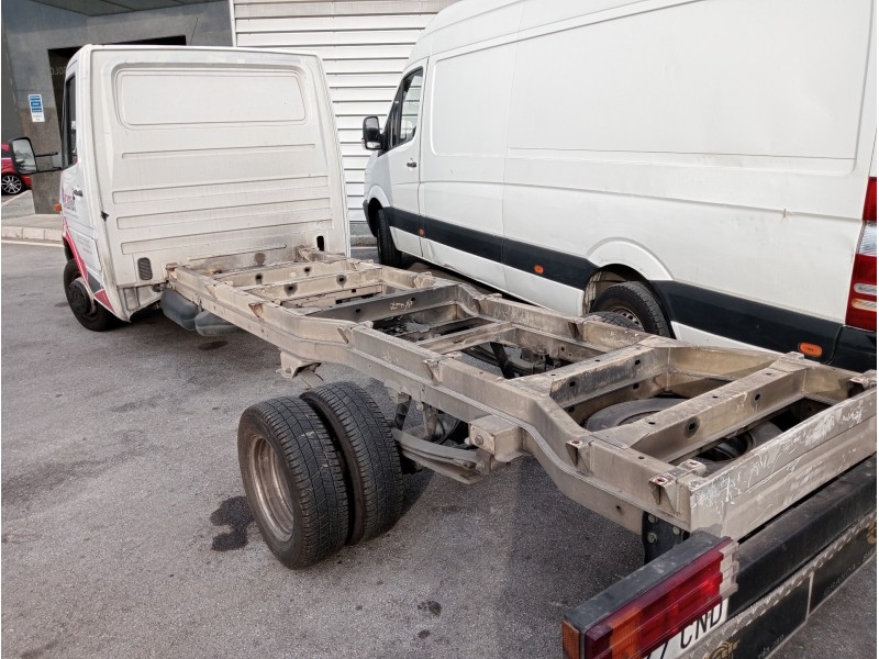 mercedes sprinter 02.00  caja cerrada del año 2003