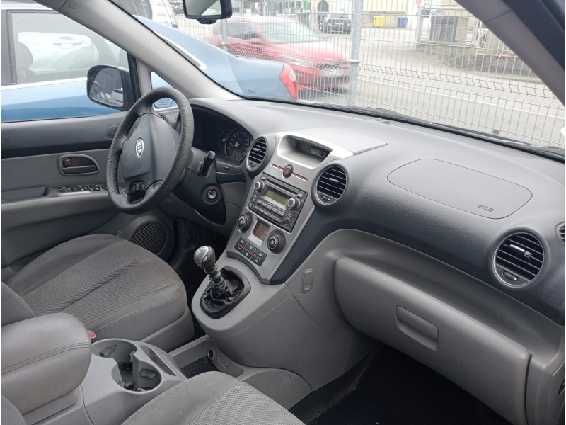 kia carens (un) del año 2009