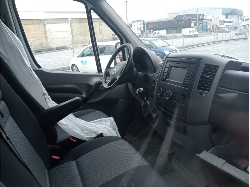 volkswagen crafter caja cerrada del año 2014