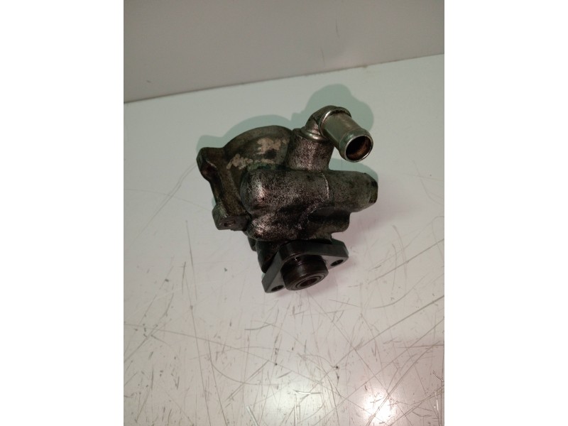 Recambio de bomba direccion para jeep cherokee (j) 2.5 td adventure referencia OEM IAM 52088582AB 260776557 