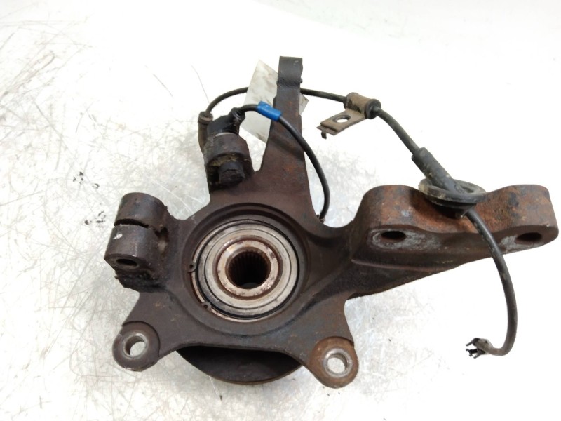 Recambio de mangueta delantera izquierda para hyundai santa fe (sm) 2.0 crdi cat referencia OEM IAM   