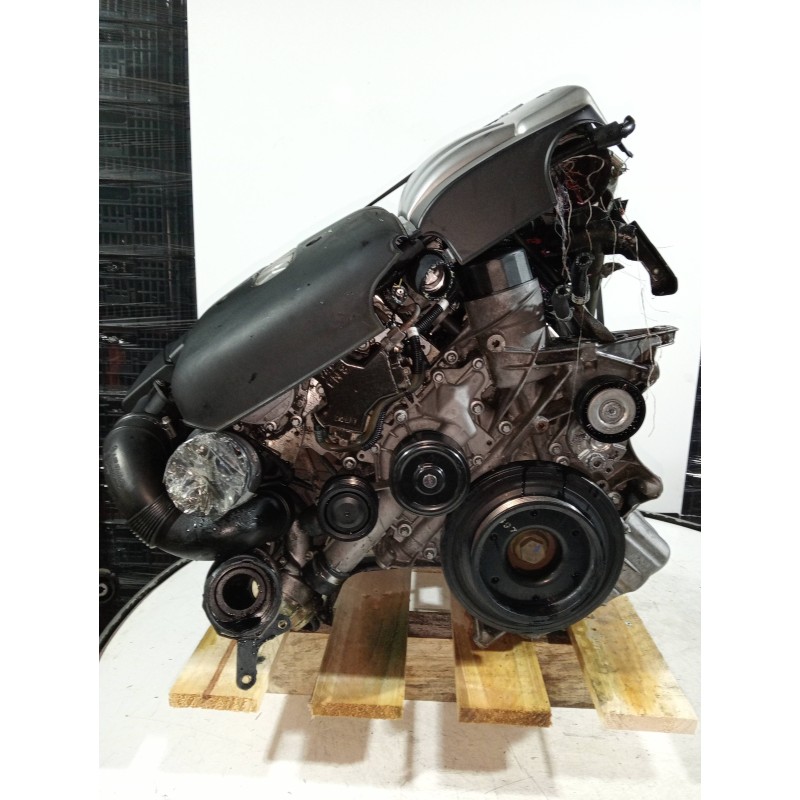 Recambio de motor completo para mercedes clase c (w203) berlina 270 cdi (203.016) referencia OEM IAM 612962 30284152 BOSCH