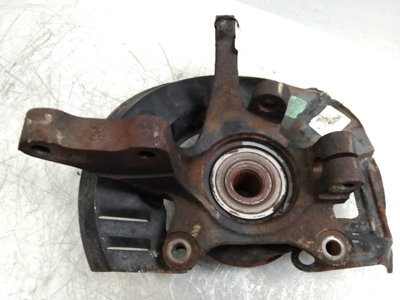 Recambio de mangueta delantera derecha para hyundai santa fe (sm) 2.4 cat referencia OEM IAM   