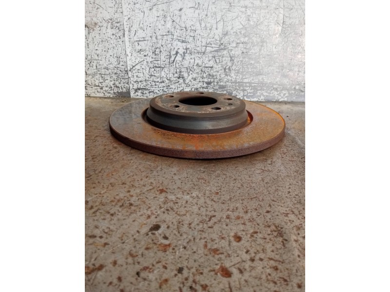 Recambio de disco freno trasero para audi a4 avant (8w5) advanced edition referencia OEM IAM   