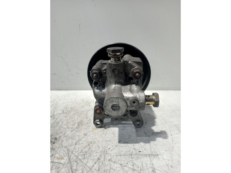 Recambio de bomba direccion para bmw serie 3 compacto (e36) 316i referencia OEM IAM 2106126 1141516 LF65A