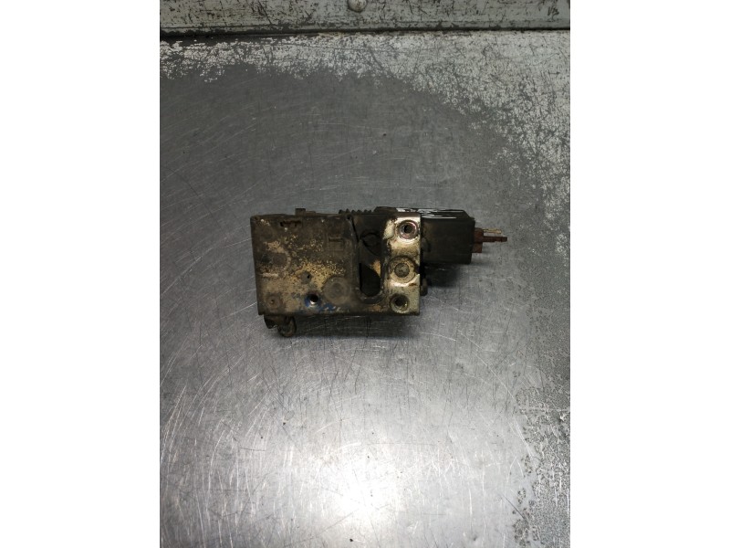 Recambio de motor cierre centralizado delantero izquierdo para citroen saxo referencia OEM IAM   