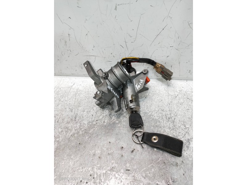 Recambio de conmutador de arranque para ford escort berlina 1.4 referencia OEM IAM 86AB3675AA  