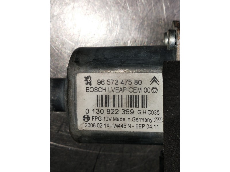 Recambio de elevalunas delantero derecho para peugeot 308 confort referencia OEM IAM 0130822369 9657247580 
