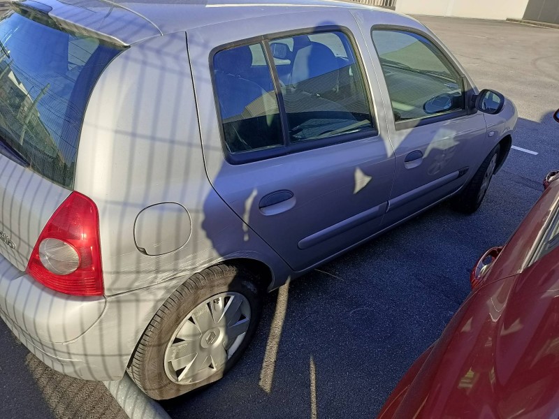 renault clio ii fase ii (b/cb0) del año 2005