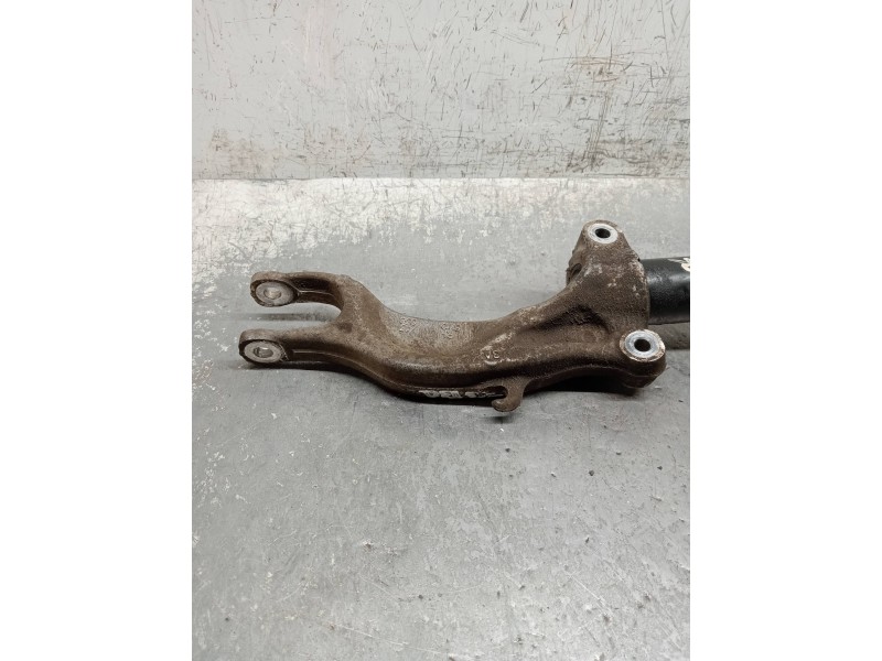 Recambio de amortiguador delantero derecho para audi a4 avant (8w5) advanced edition referencia OEM IAM 8W0413031BA  