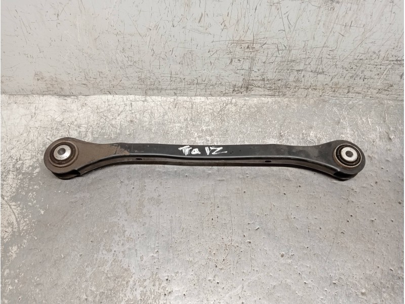 Recambio de brazo suspension inferior trasero izquierdo para audi a4 avant (8w5) advanced edition referencia OEM IAM 8W0501531D 