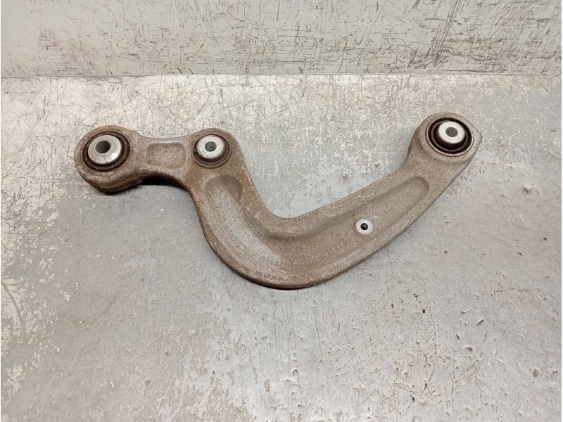 Recambio de brazo suspension inferior trasero izquierdo para audi a4 avant (8w5) advanced edition referencia OEM IAM 8W0505361E 