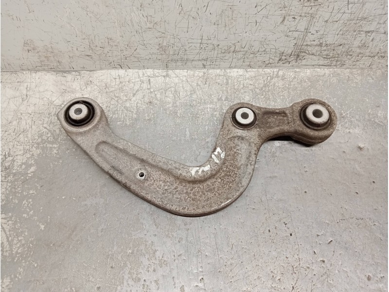 Recambio de brazo suspension inferior trasero izquierdo para audi a4 avant (8w5) advanced edition referencia OEM IAM 8W0505361E 