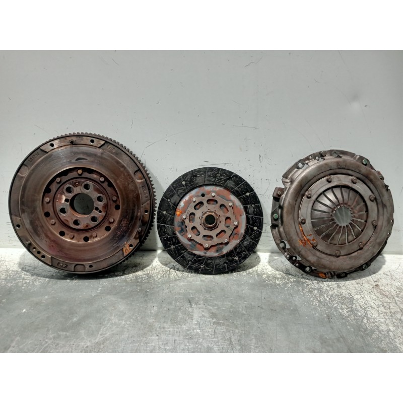 Recambio de kit embrague para fiat doblo cargo (223) 1.9 jtd sx furg. panorama referencia OEM IAM 1024998 281738 791680