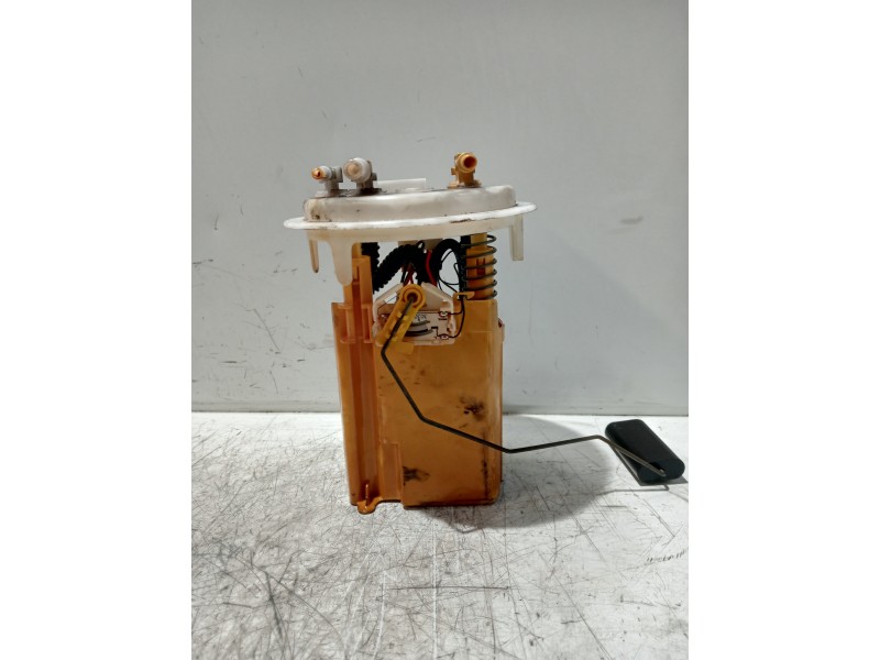 Recambio de bomba combustible para peugeot 407 coupe básico referencia OEM IAM 9647084180 0973630990104 