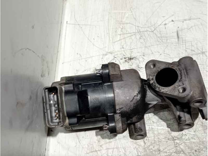 Recambio de valvula egr para peugeot 407 coupe básico referencia OEM IAM 4R8Q9D475BC BJPMB 