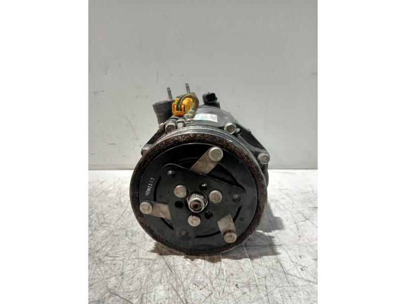 Recambio de compresor aire acondicionado para peugeot 407 coupe básico referencia OEM IAM 9663315680  