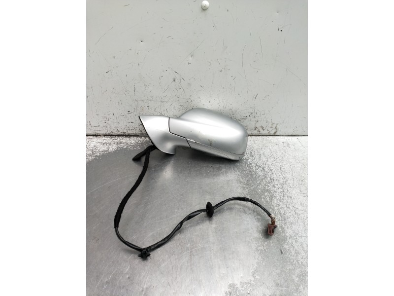 Recambio de retrovisor izquierdo para peugeot 407 coupe básico referencia OEM IAM ELÉCTRICO 1 ENCHUFE 9 CABLES