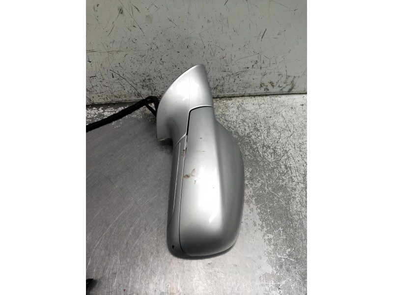 Recambio de retrovisor izquierdo para peugeot 407 coupe básico referencia OEM IAM ELÉCTRICO 1 ENCHUFE 9 CABLES