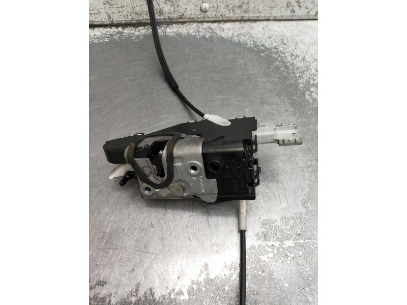 Recambio de motor cierre centralizado delantero izquierdo para peugeot 407 coupe básico referencia OEM IAM 9681332980 40517145 