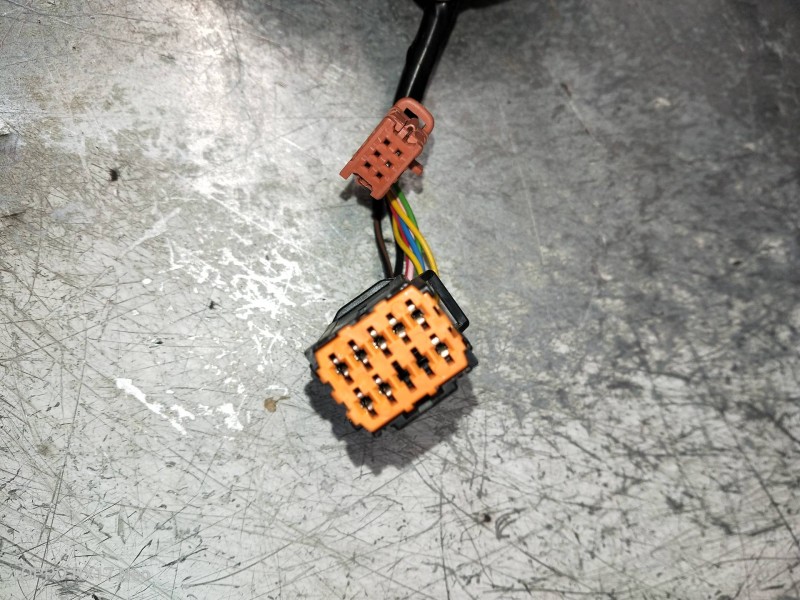 Recambio de retrovisor izquierdo para citroen c3 aircross feel referencia OEM IAM   ELECTRICO