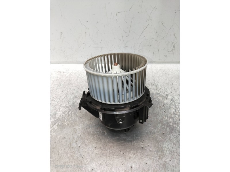 Recambio de motor calefaccion para citroen c3 aircross feel referencia OEM IAM 0380085 HB613001 