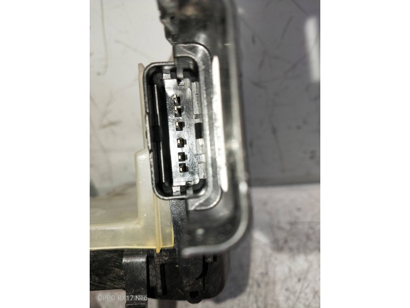 Recambio de motor cierre centralizado delantero derecho para citroen c3 aircross feel referencia OEM IAM 266779 5059A1352K6 5P