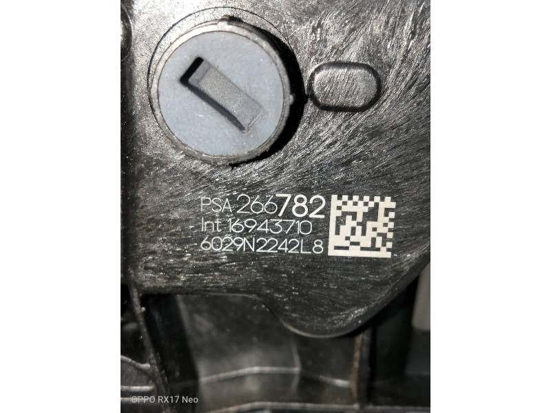 Recambio de motor cierre centralizado delantero izquierdo para citroen c3 aircross feel referencia OEM IAM 266782 16943710 5P