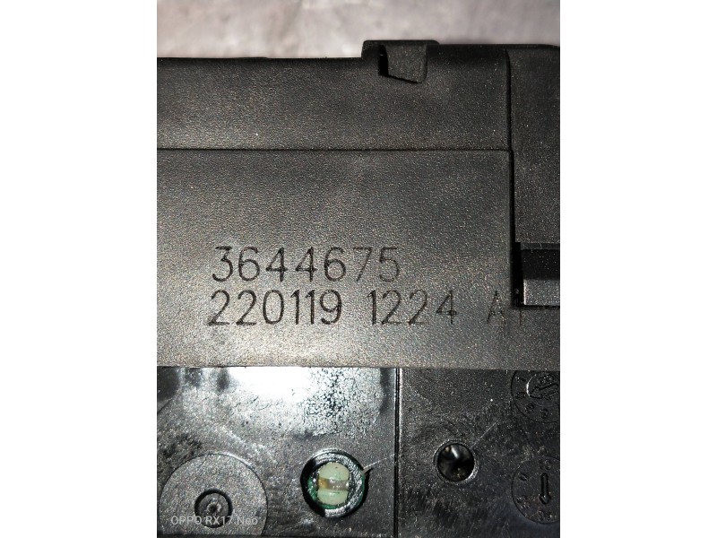 Recambio de motor cierre centralizado porton para citroen c3 aircross feel referencia OEM IAM 3644675 2201191224 5P