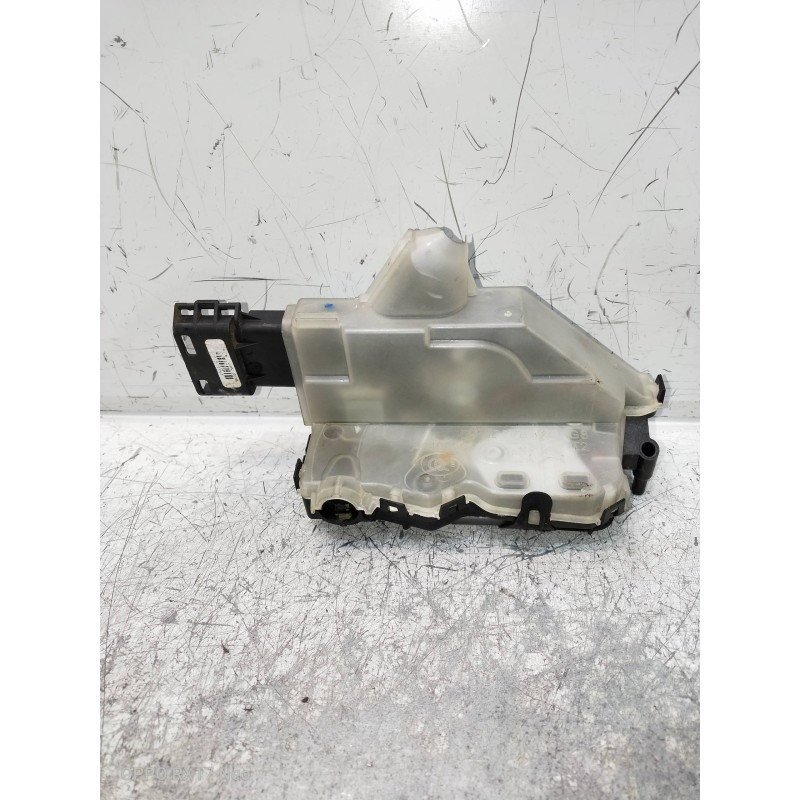 Recambio de motor cierre centralizado trasero izquierdo para citroen c3 aircross feel referencia OEM IAM 266772 0059N0816 5P