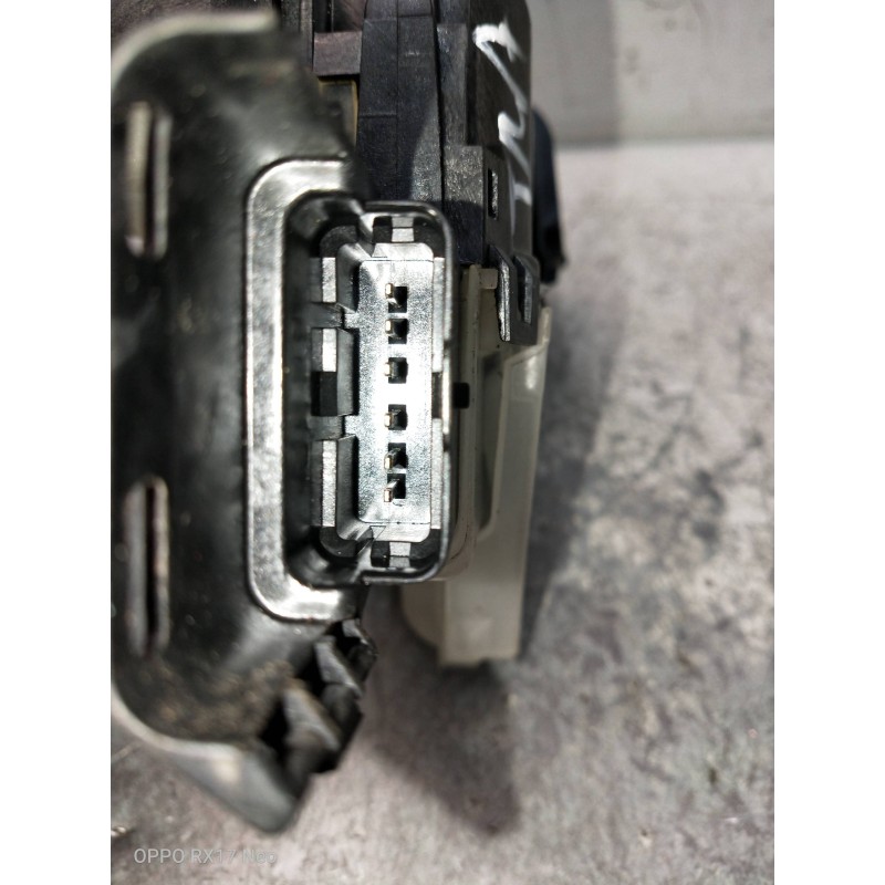 Recambio de motor cierre centralizado trasero izquierdo para citroen c3 aircross feel referencia OEM IAM 266772 0059N0816 5P