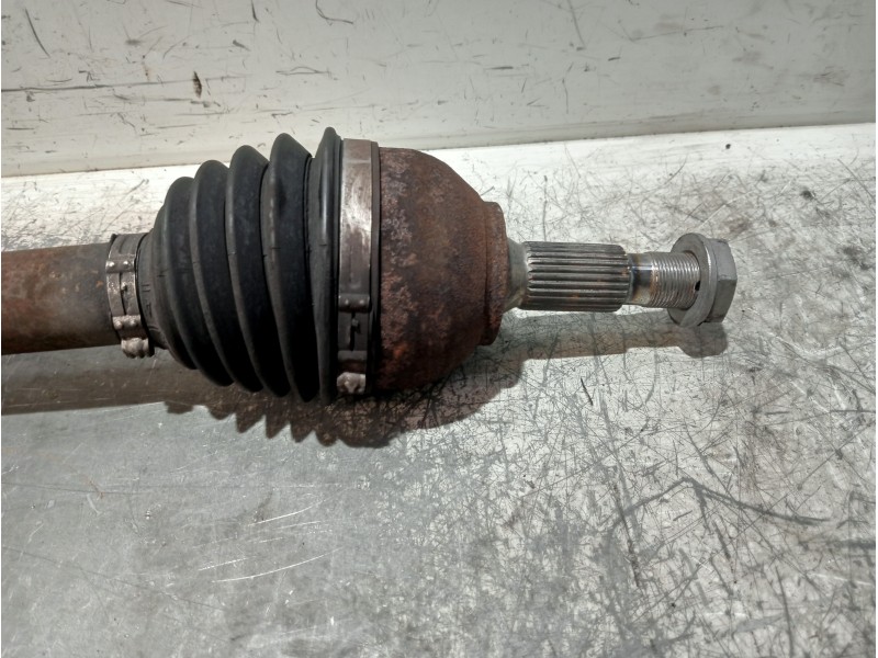 Recambio de transmision delantera izquierda para peugeot 407 coupe básico referencia OEM IAM 9647906880  