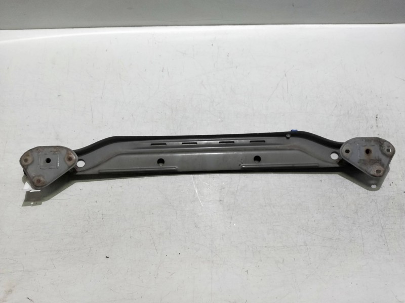 Recambio de refuerzo paragolpes trasero para peugeot 107 rc-line referencia OEM IAM   